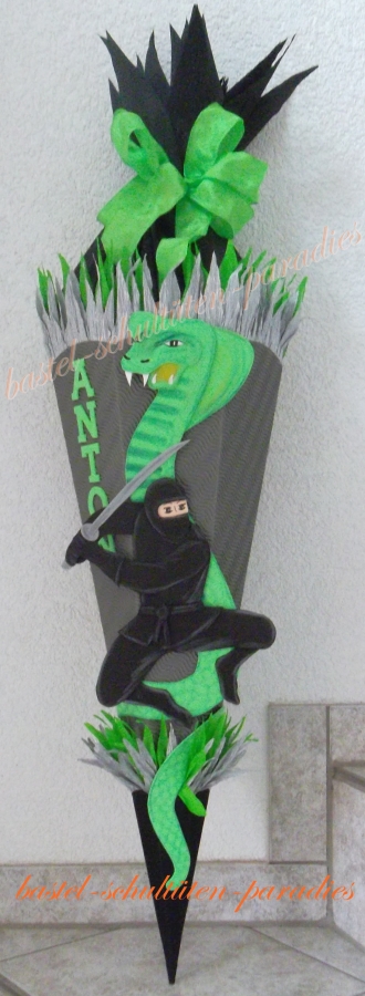 Schultüten Bastelset Ninja mit Schlange schwarz-grün 