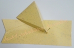 Faltschachtel dreieckig "Diamant" vanille 11cm x 16cm x 6cm